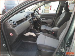 Dacia Duster 1.5 DIESEL Extreme **TOP SPEC** - Image 3