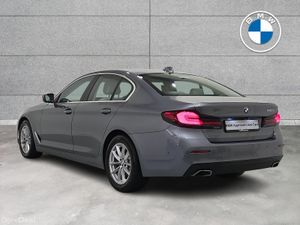BMW 5-Series 520d SE Saloon - Image 3