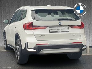 BMW iX1 eDrive20 xLine - Image 3