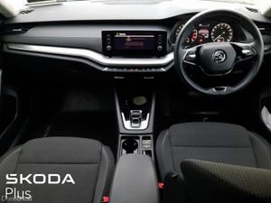 Skoda Octavia **AUTOMATIC** AMBITION 2.0TDI 115BHP - Image 2