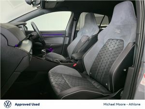 Volkswagen Golf 1.5 TSI 130BHP R-Line - Image 4