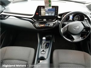 Toyota C-HR 1.8 HYBRID SPORT BITONE - Image 2