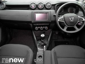 Dacia Duster 1.6 SCE 115 Comfort - Image 2