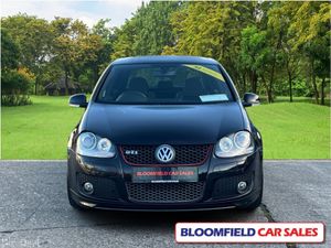 Volkswagen Golf **DEPOSIT TAKEN**GTI PIRELLI EDITI - Image 2