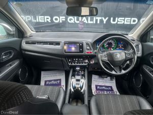 Honda Vezel Hybrid - Image 3