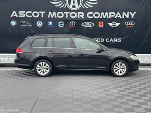 Volkswagen Golf Automatic estate - Image 3