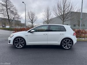 Volkswagen Golf GTD 2.0 MANUAL *FULL SERVICE HISTO - Image 2