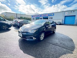 Toyota Auris 1.8 Hybrid 2016 - Image 3
