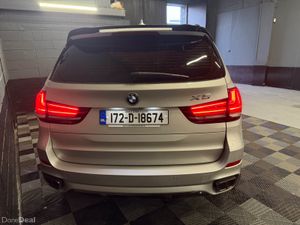 172 BMW X5 25D M-Sport Pro / M Performance 7 Seat - Image 4