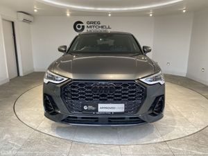 Audi Q3 2022 - Image 2