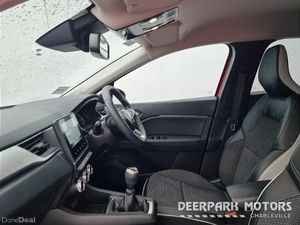 Renault Captur TCe 90 Techno - Image 4