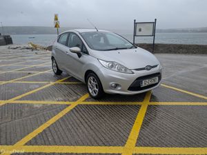 Ford Fiesta 1.4 Tdci  2012 - Image 2