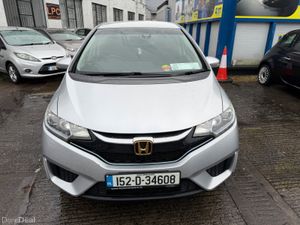 Honda Fit 2015 Auto Hybrid - Image 4