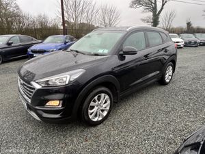 19 Hyundai Tucson 1.6 EXECUTIVE low kms - Image 2