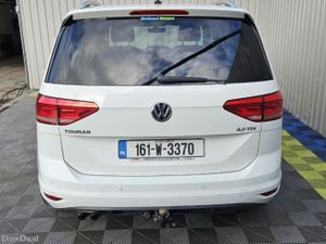 2016 Volkswagen Touran  2.0 TDI Comfortline 7 Seat - Image 4