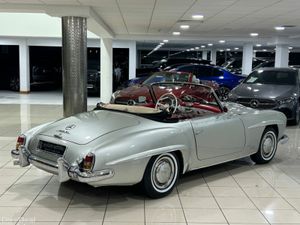 Mercedes-Benz SL-Class 190 SL ROADSTER - Image 3