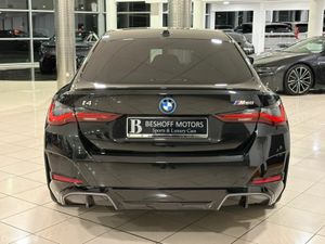 BMW i4 M50=HUGE SPEC//AS NEW//€120 EOAD TAX=2 YEAR - Image 4