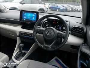 Toyota Yaris Hatchback Excel - Image 4