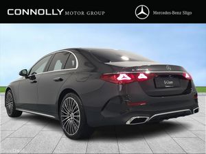 Mercedes-Benz E-Class E 300 DE - Premium - Image 4