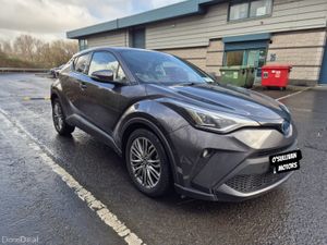 TOYOTA C-HR / 2023 / 1.8 HYBRID / AUTOMATIC - Image 3
