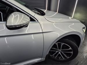 Volkswagen Passat HIGHLINE 2.0 TDI MANUAL 6SPEED F - Image 4