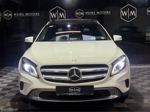 Mercedes-Benz GLA SUNROOF GLA 180 AMG ALLOYS - Image 4