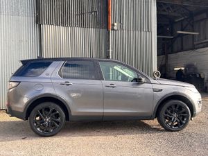Land Rover Discovery Sport 2017 7 seater - Image 3