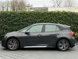 Cupra Born V1 // VERY LOW MILEAGE // APPLE CARPLAY - Image 3