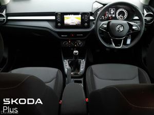 Skoda Fabia **HEATED SEATS**LOW MILEAGE**1.0 MPI 6 - Image 2