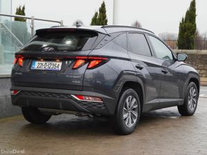Hyundai Tucson 2WD Executive HEV Auto, Low Mileage - Image 4