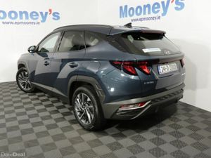 Hyundai Tucson EXECUTIVE 1.6L DIESEL SUV - Image 4