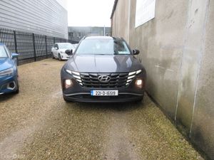 HYUNDAI TUCSON EXECUTIVE 1.6 DIESEL LEATHER SEATS - Image 2