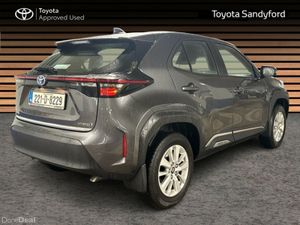 Toyota Yaris Cross LUNA HYBRID AUTOMATIC // REAR C - Image 2