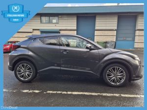 Toyota C-HR / 2023 / 1.8 HYBRID / AUTOMATIC - Image 4