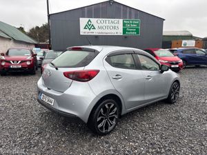 Mazda 2 Auto *FR/REAR PARKING SENSORS* - Image 4