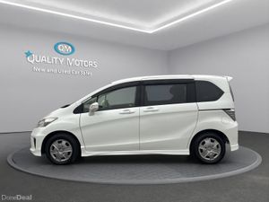 2013 HONDA FREED (S182) - Image 4
