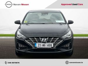 Hyundai i30 Diesel Deluxe - Image 3