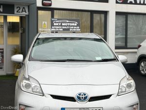 2015 Toyota Prius 1.8 Hybrid auto, 34K Miles - Image 2