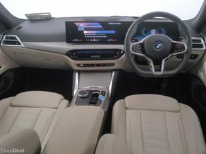 BMW i4 eDrive35 M Sport - Image 4