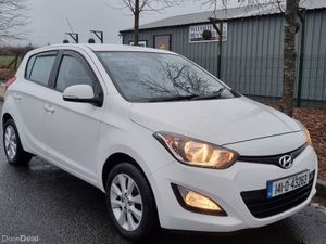 2014 HYUNDAI i20 NCT&TAXED BARGAIN €4990 - Image 2