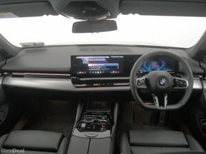 BMW 5-Series 520i M Sport Saloon - Image 4