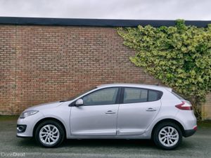 Renault Megane 1.5 DCI DYNAMIQUE NAV - Image 2