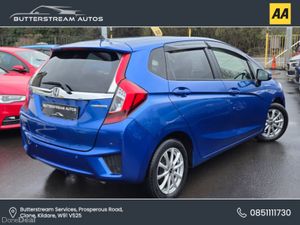 Honda Fit 1.5 HYBRID AUTO ONLY 50 K KMS - Image 2