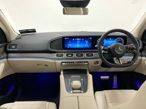 Mercedes-Benz GLS GLS 450d 4MATIC AMG LINE - Image 4