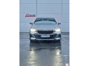 BMW 5-Series G60 E M SPORT PRO 295BHP - Image 3