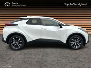 Toyota C-HR HYBRID SPORT // HEATED SEATS // APPLE - Image 3