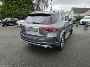 Mercedes-Benz GLE SUV AMG Line Premium - Image 4