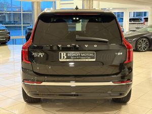 Volvo XC90 T8 CORE NEW MODEL AWD=LOW MILES//AS NEW - Image 4