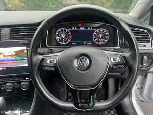 Volkswagen Golf HIGHLINE 1.4 TSI // FULL SERVICE H - Image 4