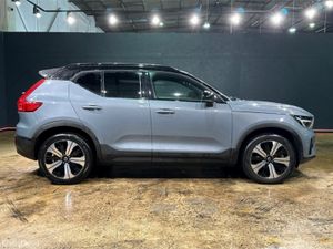 Volvo XC40 RECHARGE CORE - Image 3